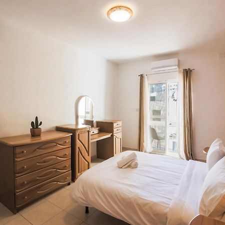 Sliema 3 Bedrooms Apartment Exteriör bild